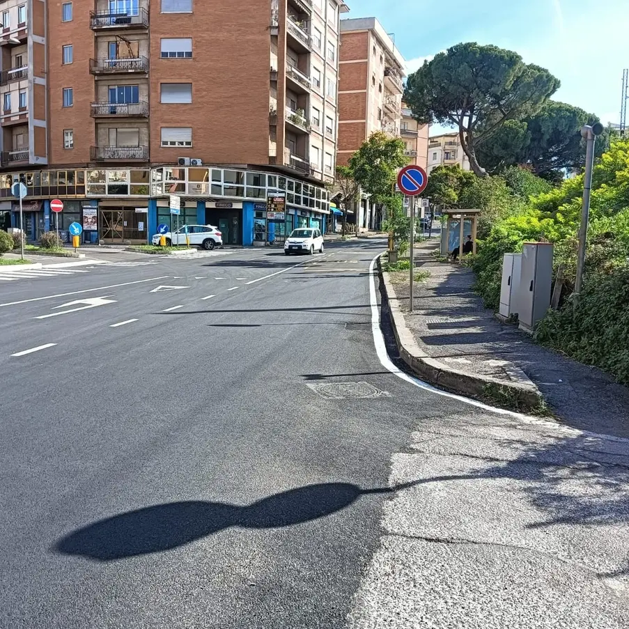 Viterbo: dopo l’asfaltatura, sparite le strisce pedonali