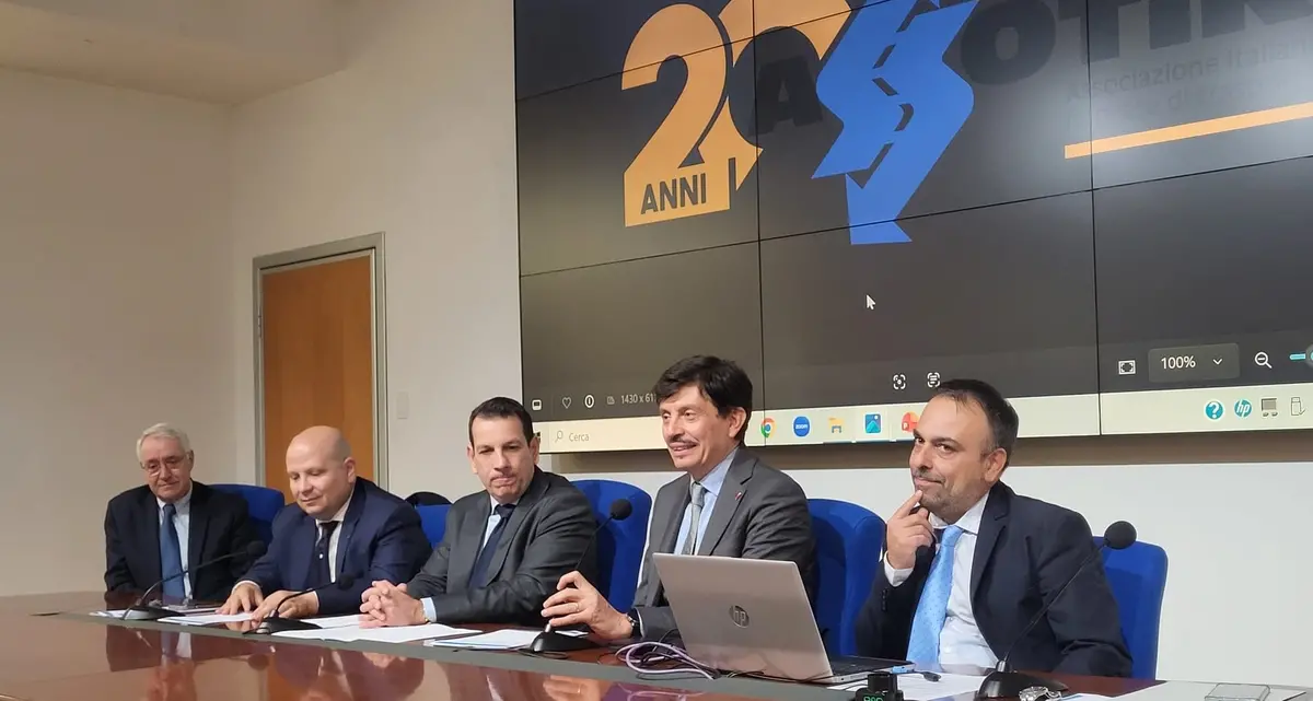 Autotrasporto, tempi di attesa e legalità: Assotir accende i riflettori sulla Legge 105/2025