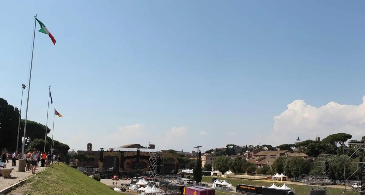 Capodanno al Circo Massimo, Di Stefano (Noi Moderati): \"Gualtieri annulli partecipazione Tony Effe\"