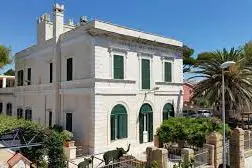 Grandi emozioni e preghiera: la comunità parrocchiale del Carmelo ha fatto visita all’ospedale Bambino Gesù di Santa Marinella