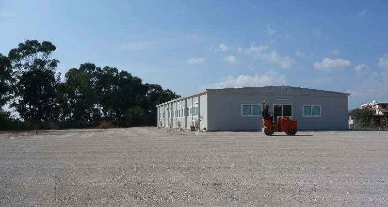 «Lo spostamento degli alunni scelta unilaterale», il preside della Salvo D’Acquisto contro la giunta