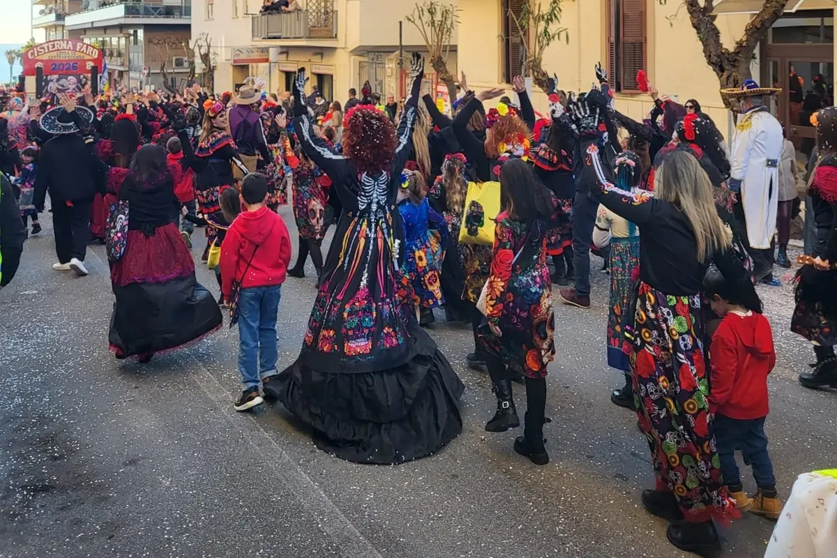Carnevale, un’esplosione di colori e divertimento in città