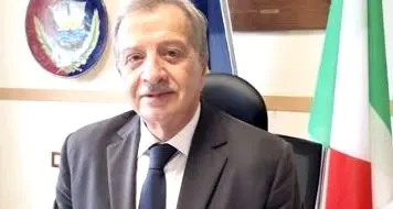 Bombardamento di Civitavecchia, Tidei vicino alla comunità