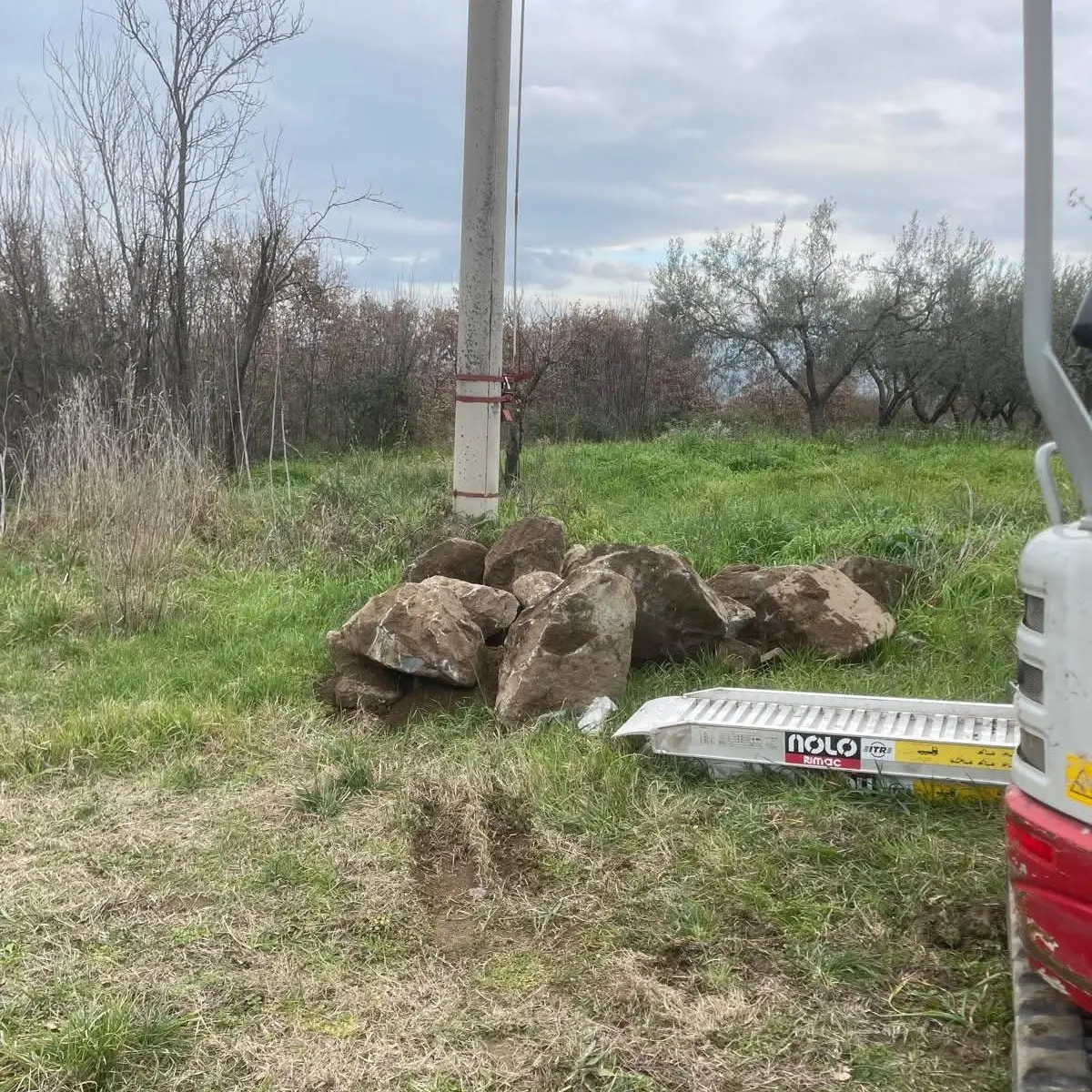 «Cassia Romana sfregiata, inaccettabile, va fatta chiarezza»