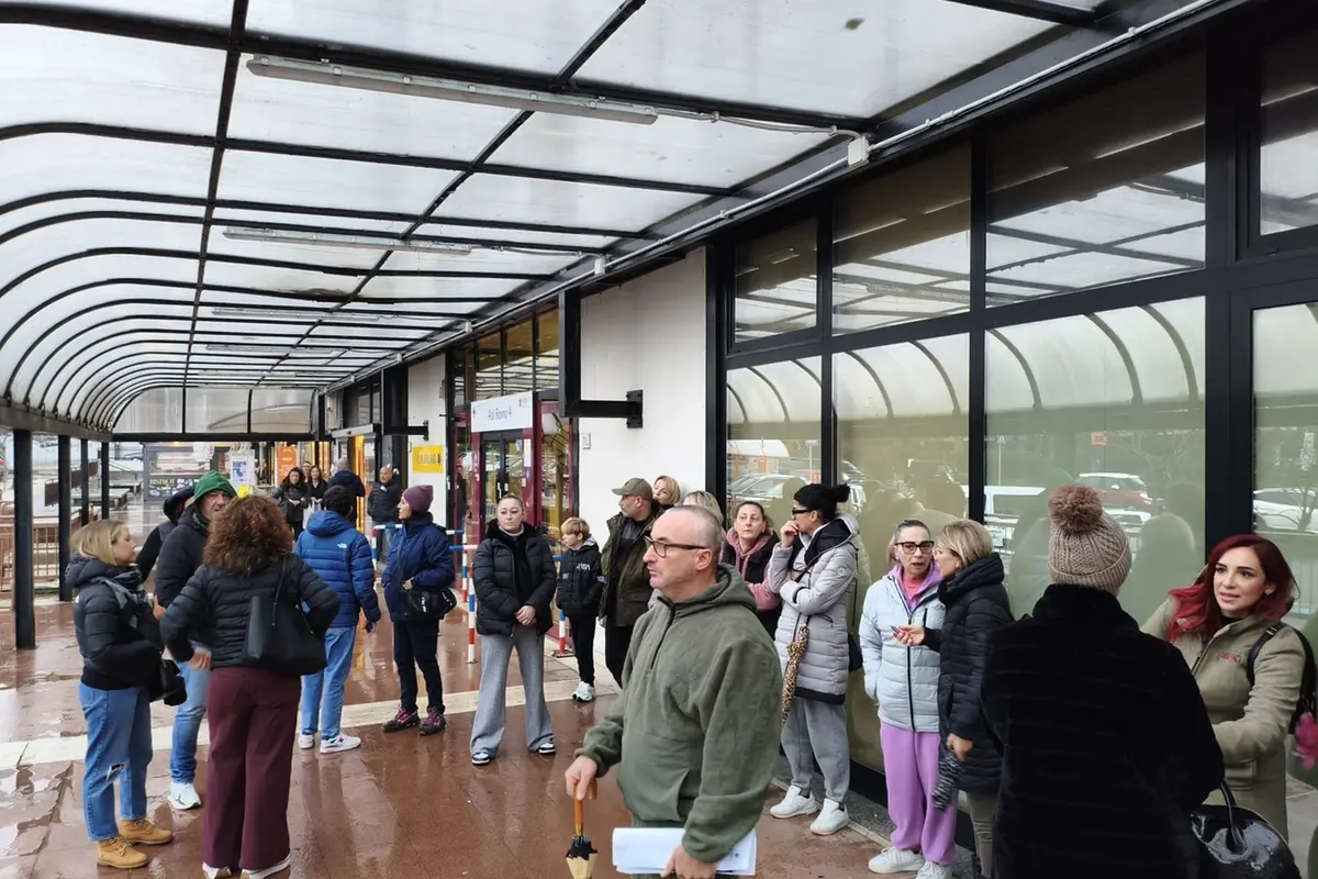 Caos Asl Roma 4, lavoratori in protesta