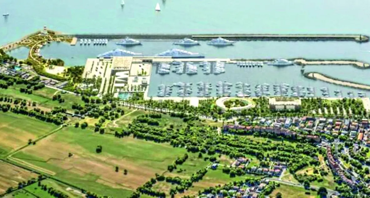 Porto crocieristico, Flai difende il progetto: «Non sarà in competizione con Civitavecchia»