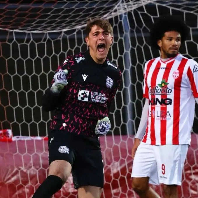 Midio silenzioso ma decisivo: para un rigore e l’Ostiamare resta in vetta