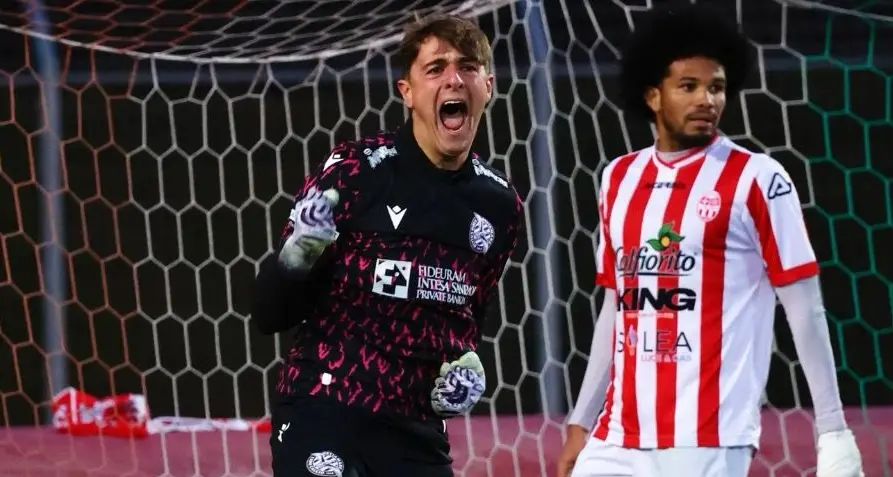 Midio silenzioso ma decisivo: para un rigore e l’Ostiamare resta in vetta