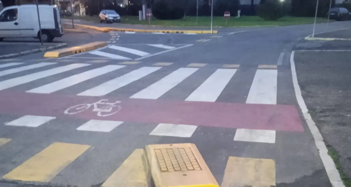 A Cerenova e Campo di Mare la ciclabile perde i “pezzi”