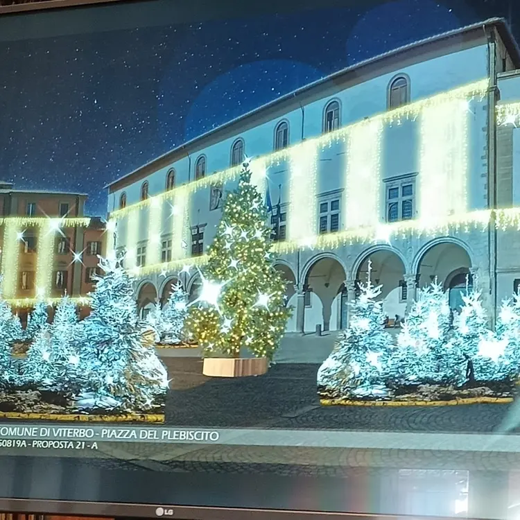 «Luci e condivisione, la magia del Natale a Viterbo»