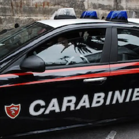 Viterbo: lite tra due uomini in via Cairoli, intervengono i carabinieri