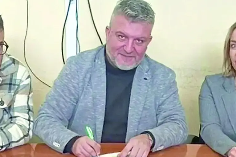 Fiumicino aumenta i fondi per i dipendenti comunali e finanzia il welfare aziendale