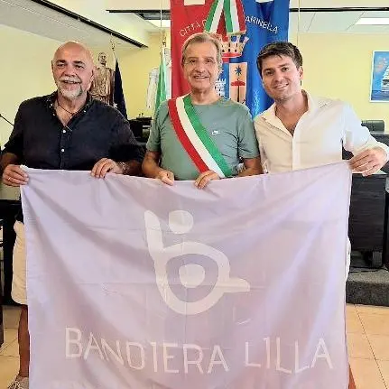 Santa Marinella, Manuelli: «La bandiera lilla non è acquistabile»