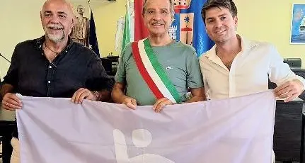 Santa Marinella, Manuelli: «La bandiera lilla non è acquistabile»