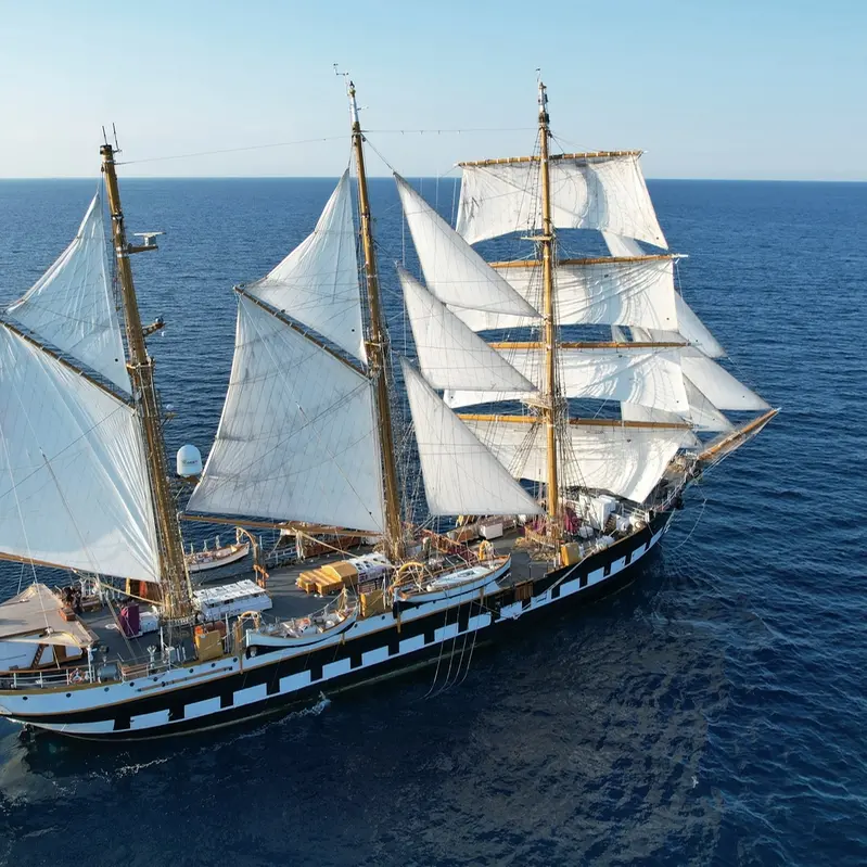 Dopo la Vespucci visite a bordo della Palinuro