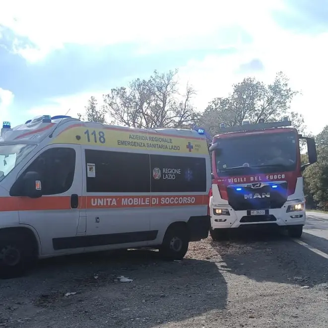 Va a funghi e si perde nelle campagne di Allumiere: anziano soccorso dai vigili del fuoco