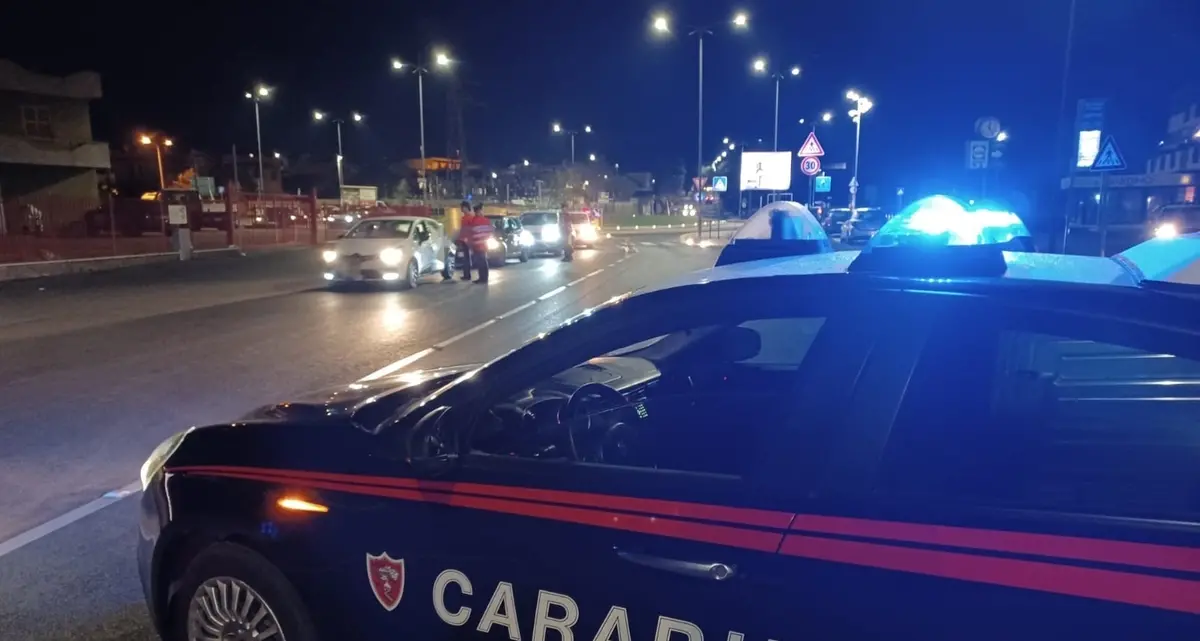 “Mala movida”: denunce e sanzioni. Un arresto per maltrattamenti in famiglia