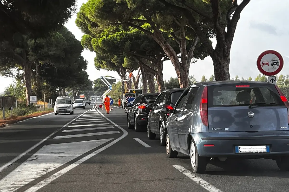 Nuovi centri commerciali e appartamenti, in tilt la statale Aurelia e via Fontana Morella