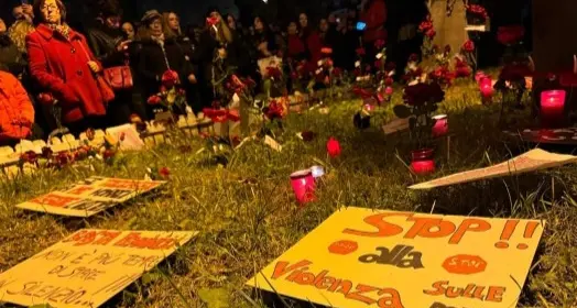 “L’amore non uccide”: in corteo per dire “no” alla violenza contro le donne