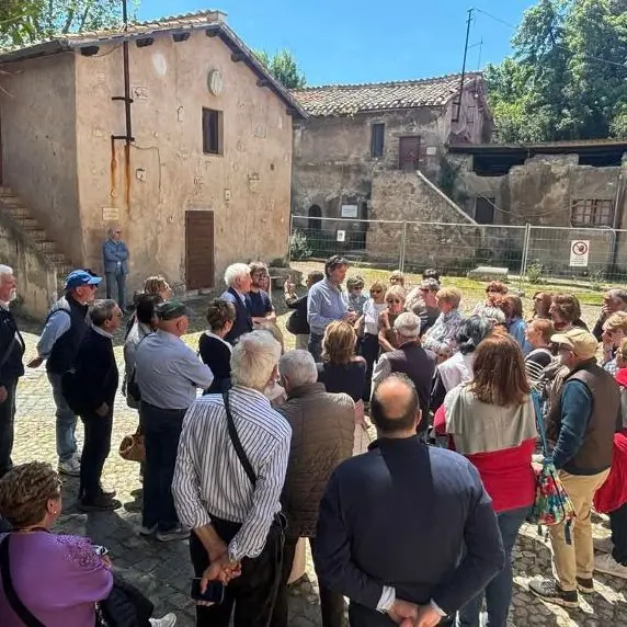 Giubileo 2025, abruzzesi alla scoperta di Santa Marinella, tra tour turistico e conferenza su Papa Celestino V