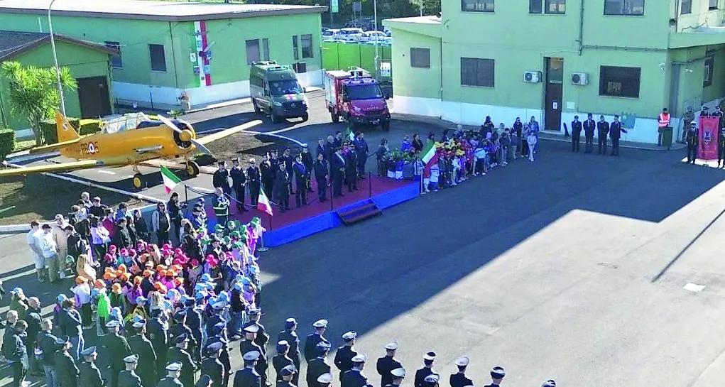 Il Centro tecnico rifornimenti celebra il 4 novembre con la comunità e i giovani