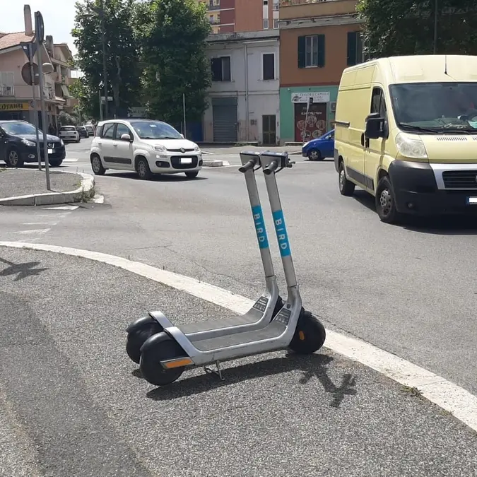 Monopattini elettrici a Civitavecchia: parte la sperimentazione