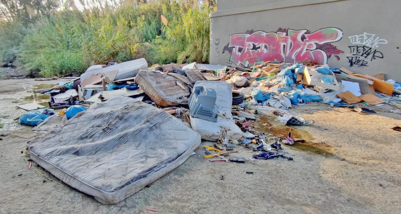 Marangone, discarica a cielo aperto