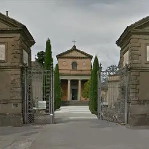 Cimitero di San Lazzaro, transennata un’area