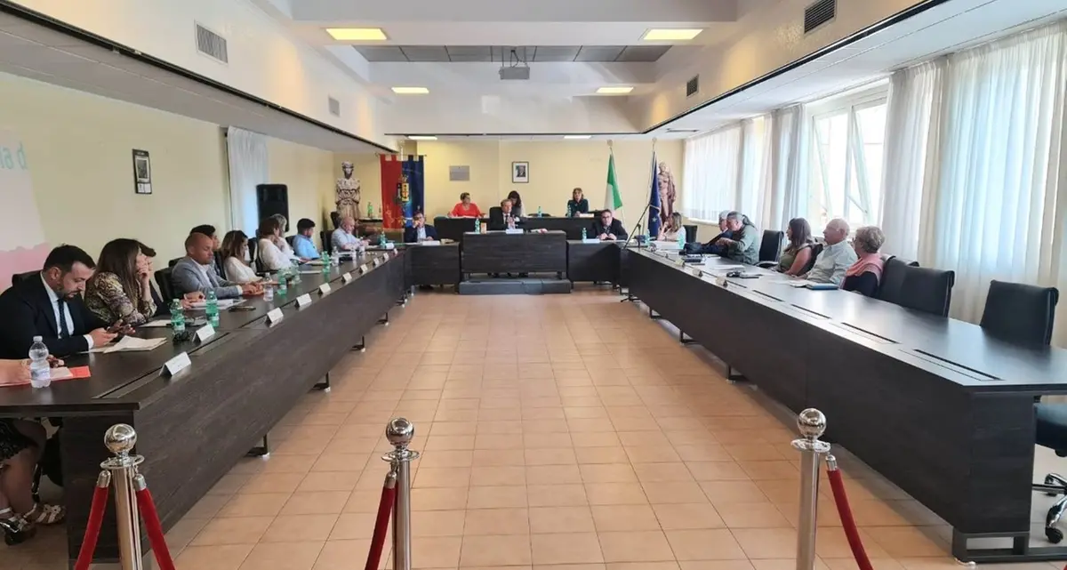 Tidei a Maura Chegia: «Sarà lei a far sciogliere in anticipo il consiglio»