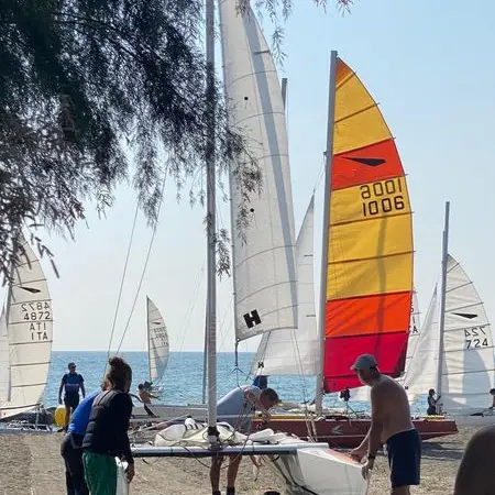 Campionato mondiale Dart 18 a Tarquinia, Sposetti: «Pieno sostegno all’evento organizzato dall’Assonautica»