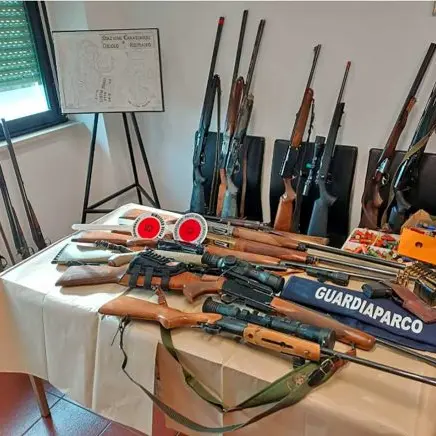 Bracconaggio notturno, nei guai tre cacciatori di Oriolo