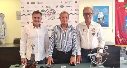 Trofeo La Dolce Vita, a S. Marinella un appuntamento per gli appassionati di auto d’epoca, collezionismo, cultura automobilistica e non solo