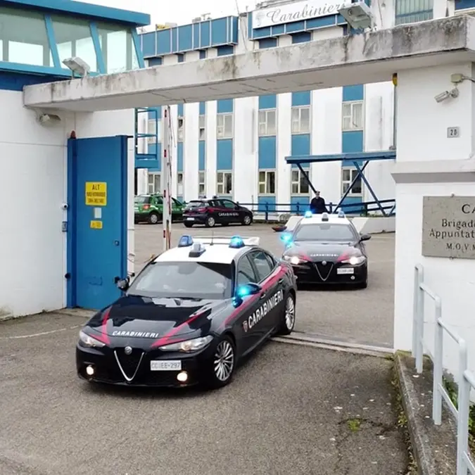 Furti, acciuffati cinque malviventi