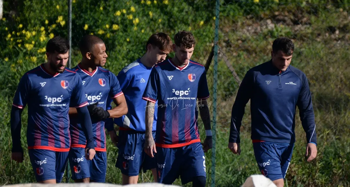 Borgo Palidoro-Santa Marinella, l’arbitro dà la mazzata decisiva ai rossoblu: dopo mezz’ora il crollo