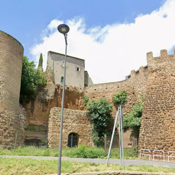 Precipita dal Belvedere di Cerveteri: grave 50enne
