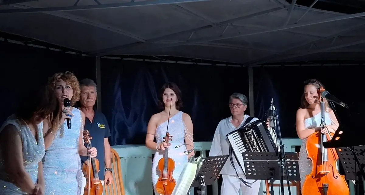 “Note tra le stelle”: la magia di una notte alla Lega Navale