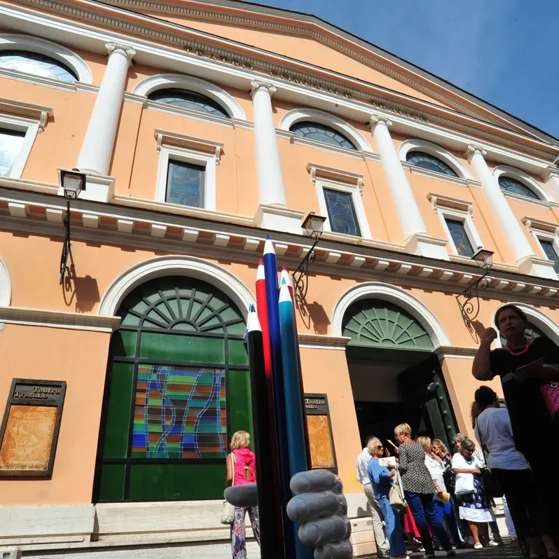 Civitavecchia aderisce alla campagna ‘’Go Blue’’ di Unicef