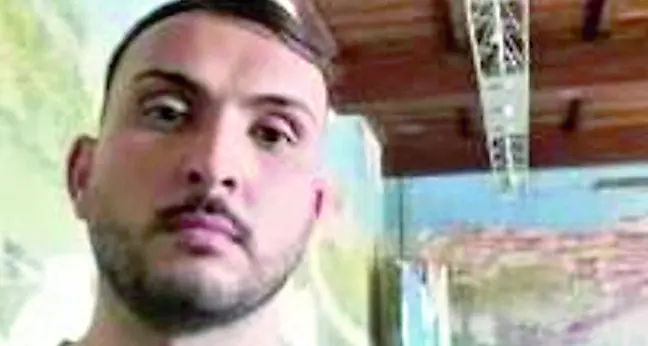 “Un’area pedonale che solleva più polemiche che consensi”