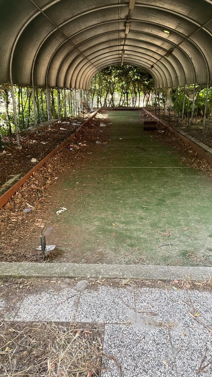 «I campi da bocce del Pilastro e La Quercia nel degrado più totale»