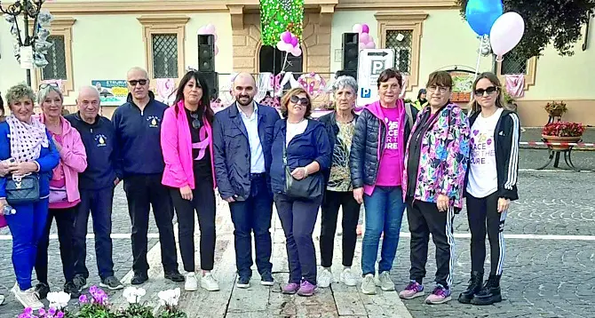 Emozioni in rosa: il cuore dei Monti della Tolfa con la Komen batte forte per la prevenzione