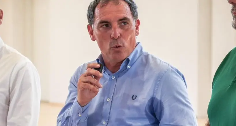 Caos in Forza Italia, il consigliere Penge “sfiducia” l’assessore Feduzi