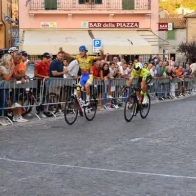 Ciclisti in pista per il Gran premio Madonna delle Grazie