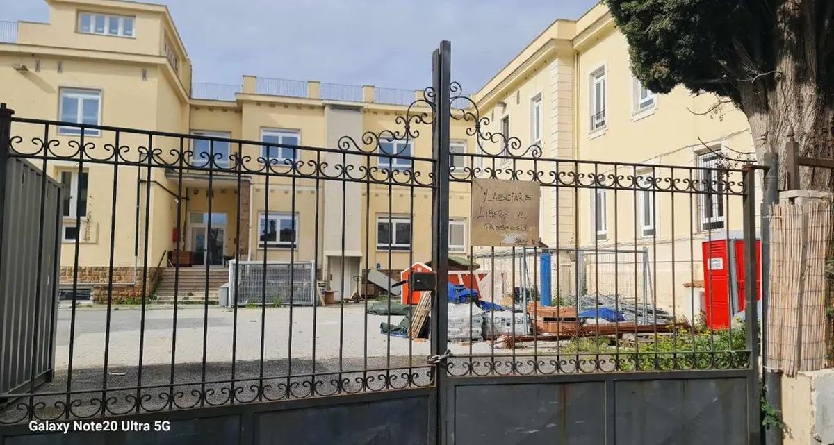 Scuola Centro, Amanati: «Per settembre tutti gli studenti torneranno nelle loro aule»