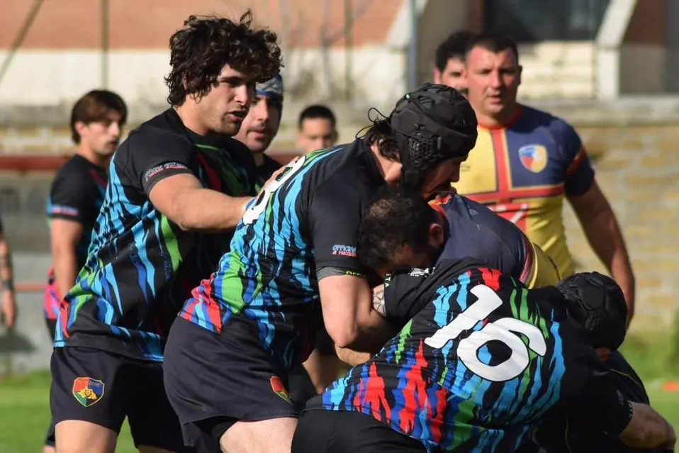 Una fase del match tra Lions Alto Lazio Rugby e Arechi Salerno, vinta nettamente dal team viterbese (Foto Simonetta Ricci)