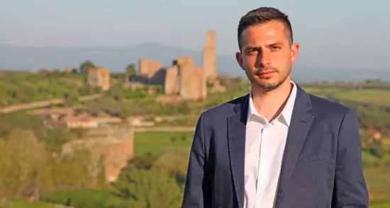 Alessandro Tizi si candida sindaco