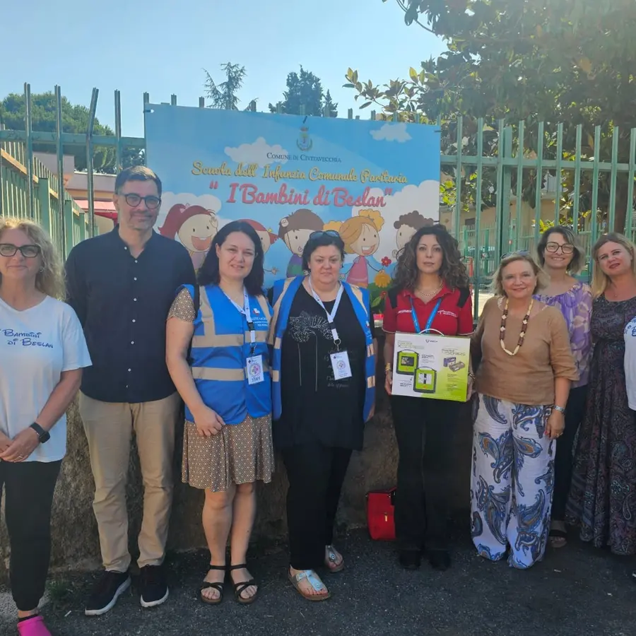 Civitavecchia: un nuovo defibrillatore all’asilo “I bambini di Beslan”