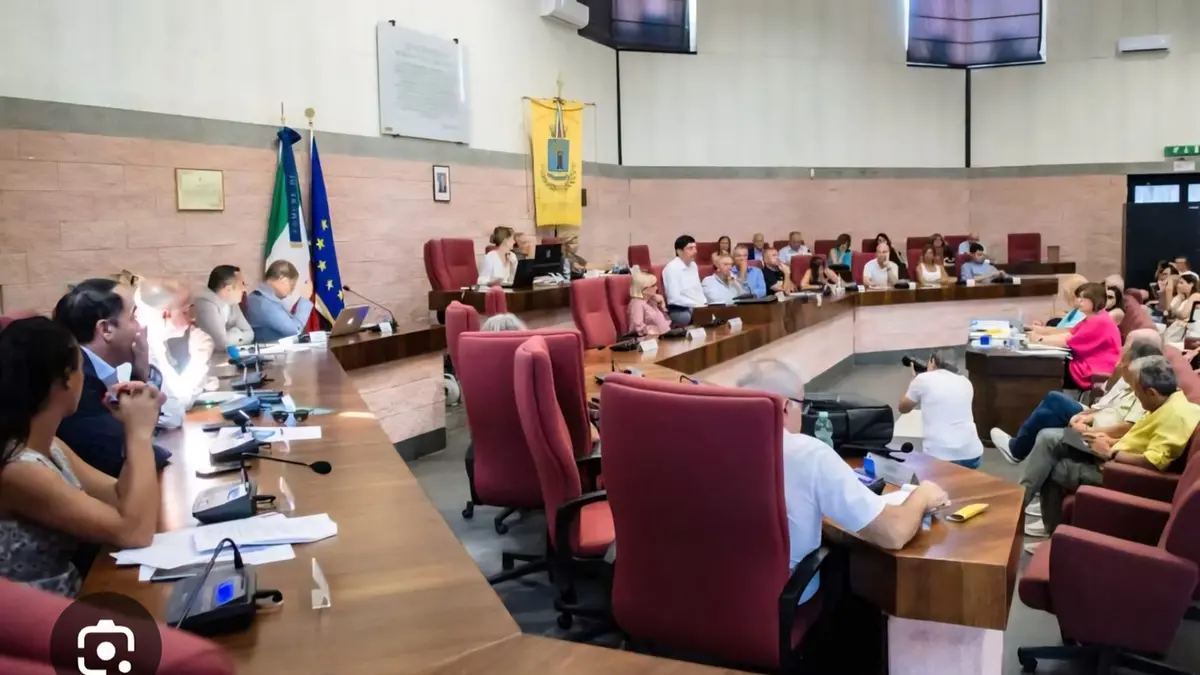 Minoranza all’attacco: «Incontro sulla cultura, ma senza tutte le associazioni»