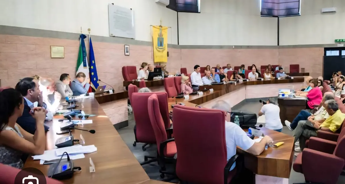 Minoranza all’attacco: «Incontro sulla cultura, ma senza tutte le associazioni»