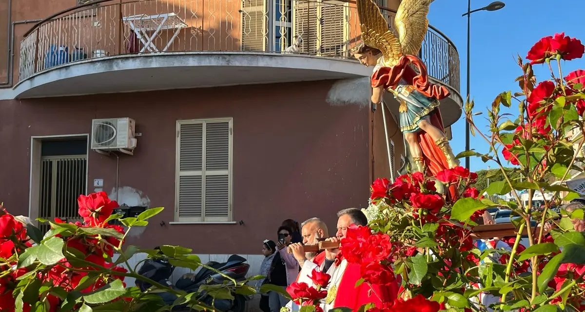 Chiesa gremita per l’Ode a San Michele Arcangelo