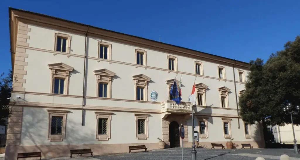 Tolfa, nuovo corso all’ Agraria: Bruno Vecchioni eletto presidente